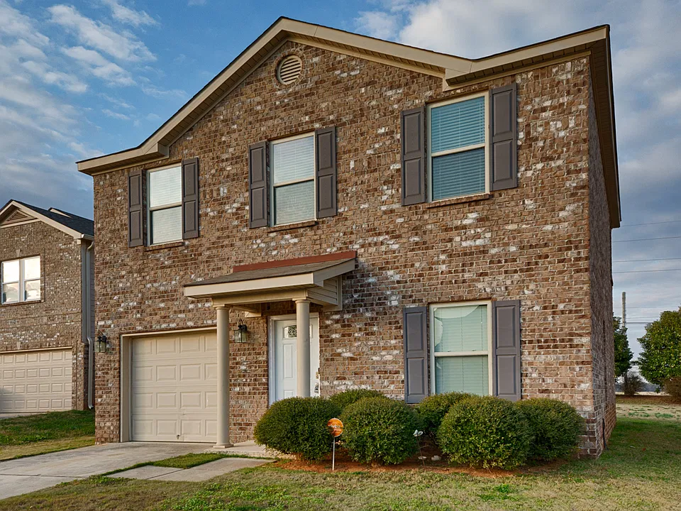 3629 Avalon Lake Dr