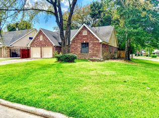 25915 Wingfield Ln, Spring, TX 77373