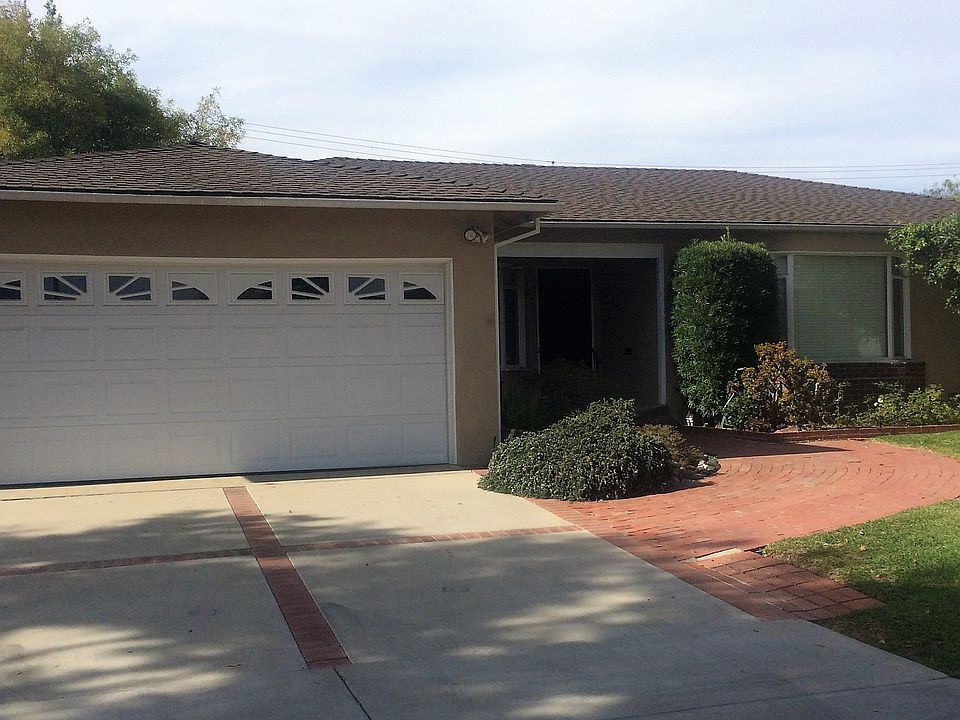 Just Listed!!