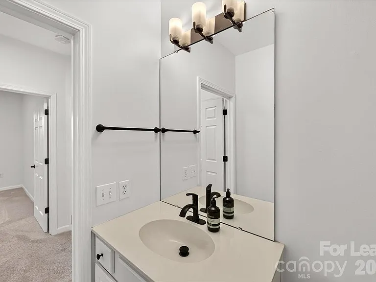 14437 San Paolo Ln — Photo 28