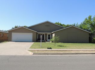 3517 92nd St, Lubbock, TX 79423