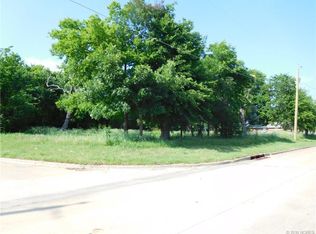2906 N Vine St, McAlester, OK 74501