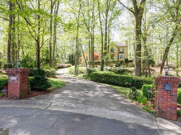 386 Collegiate Dr, Powder Springs, GA 30127