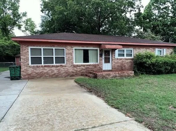 172 Virginia Ave, Barnwell, SC 29812