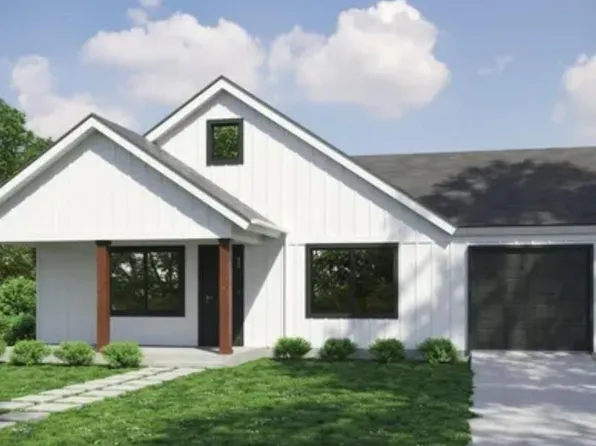 222 Brandi Ln, Clinton, SC 29325