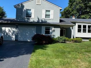 35 Hamilton Ln, Plainsboro, NJ 08536