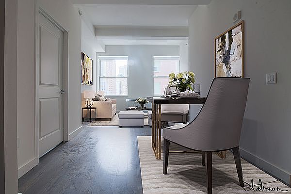 1st image of 116 John St APT 1912