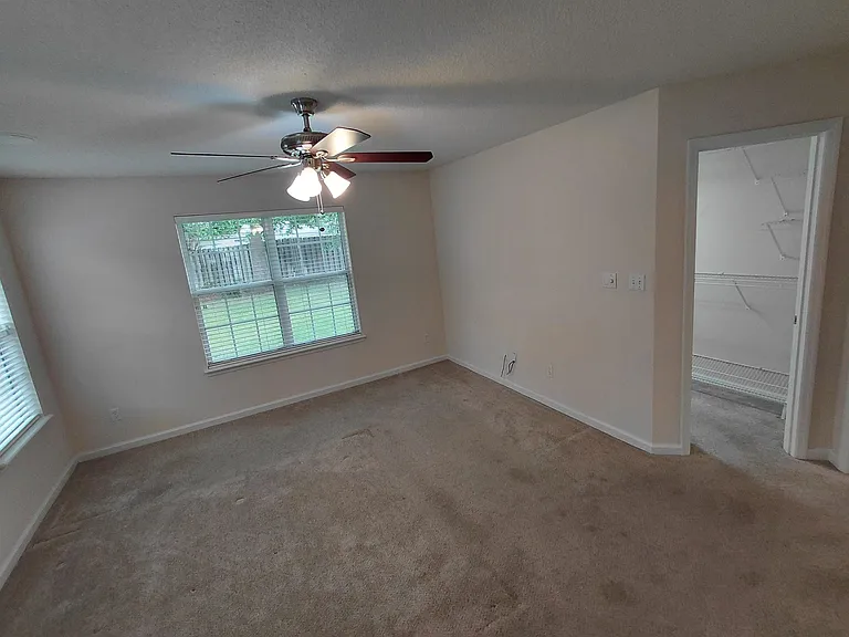 1308 Fern Hill Ct — Photo 14