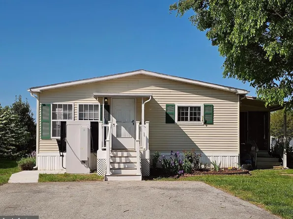 68 Park Ln, Easton, MD 21601