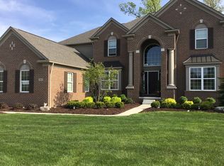 18691 Grande Vista Dr #9, Northville, MI 48168