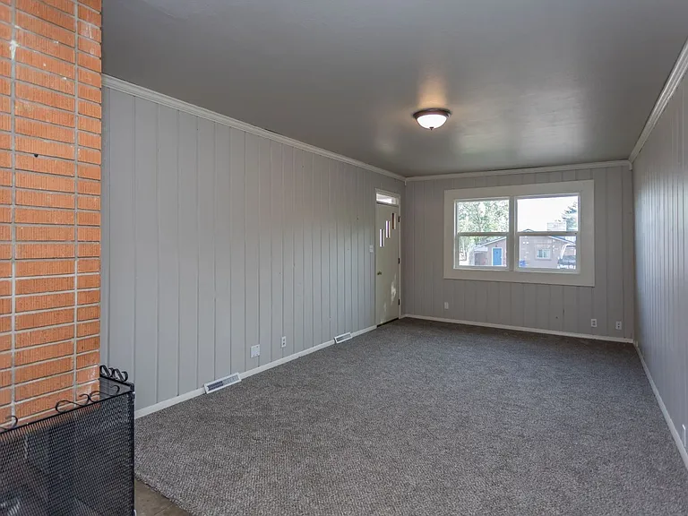 614 Ramona Ave — Photo 30
