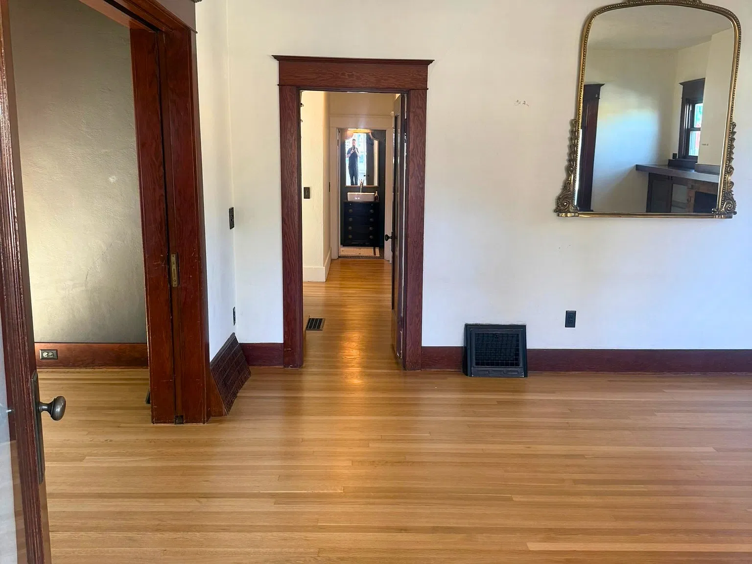 1131 North Main Street - 1 — Photo 4