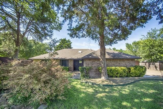 1st image of 6515 Dixie Garden Ln