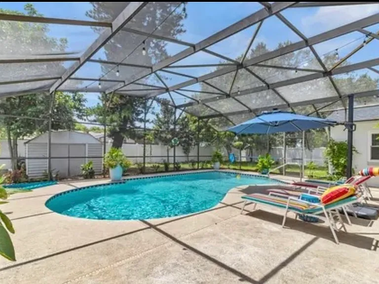 8714 Hill Pine Rd — Photo 3