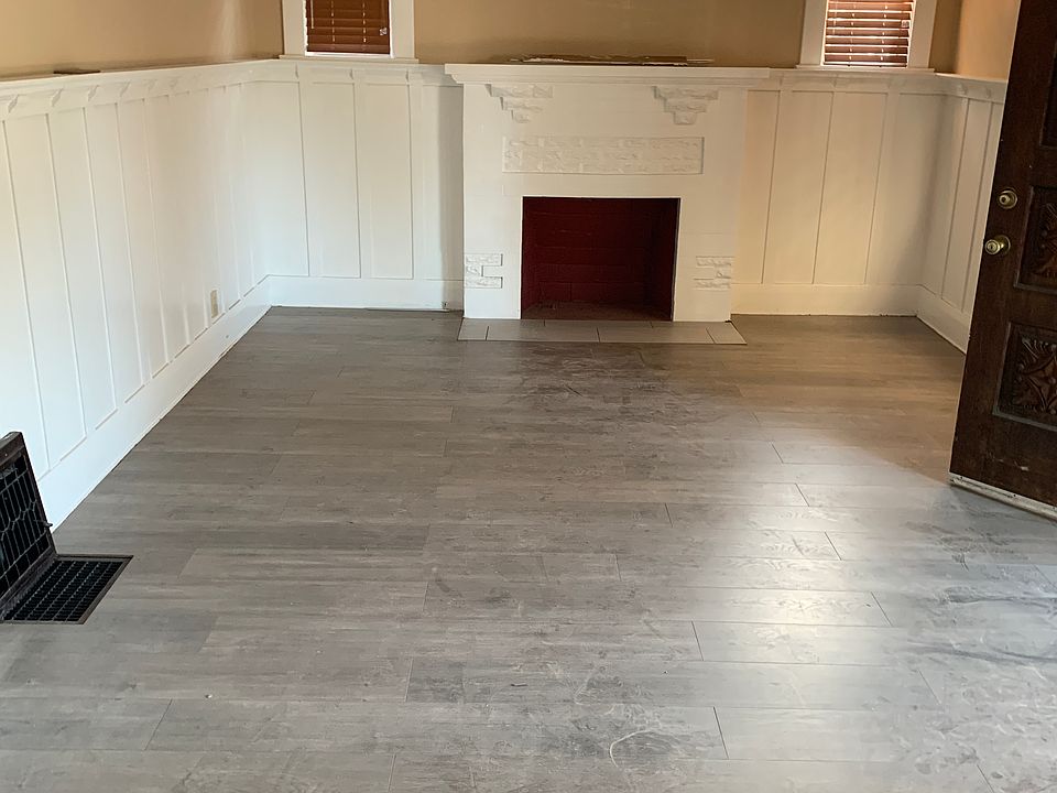 1st image of 612 W 43rd St