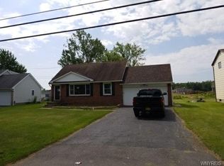 2130 Fix Rd, Grand Island, NY 14072