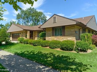 1816 Marguerite St, Park Ridge, IL 60068