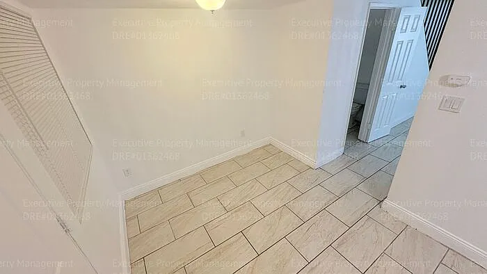 2909 S Chester Ave #7 — Photo 12