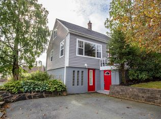 11 Olie St, Halifax, NS B3R 1M7