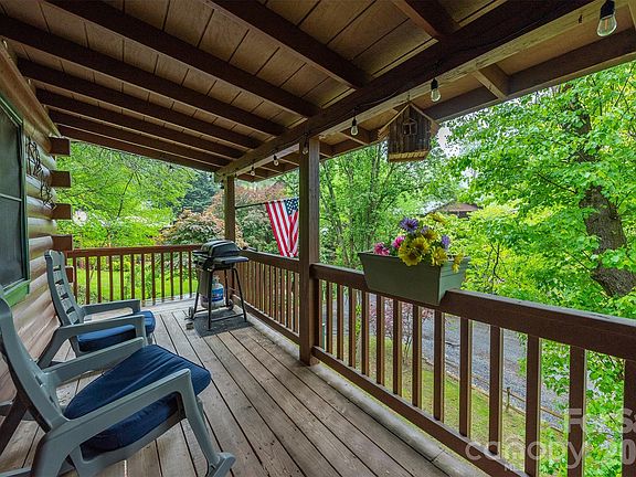 2nd image of 154 Cedarwood Dr