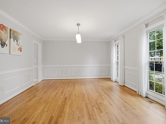 5th image of 10734 Willow Oaks Dr