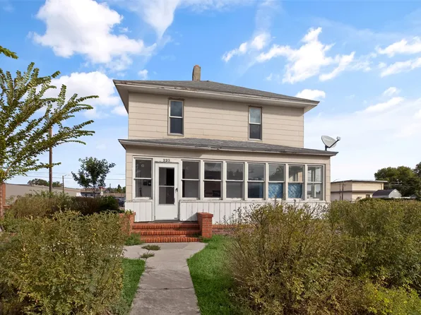323 1st Ave SW, Great Falls, MT 59404
