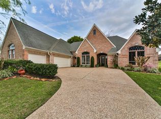 35 Greenview St, Montgomery, TX 77356
