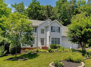 10124 Woodvale Ct, North Chesterfield, VA 23236