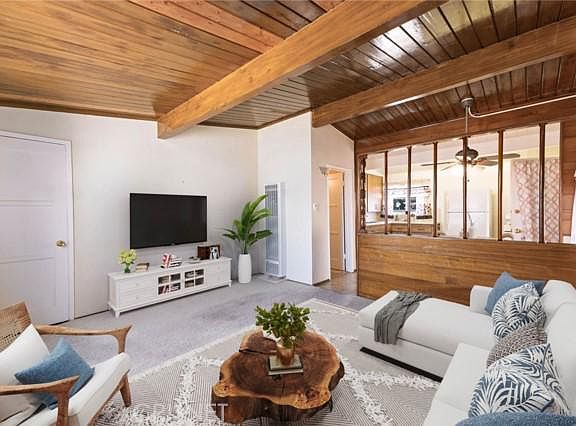 3rd image of 8615 Matilija Ave