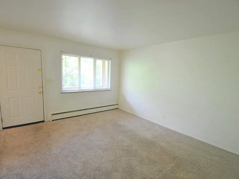 3150 Madison Ave #8 — Photo 5