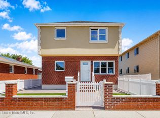 76 Mill Rd, Staten Island, NY 10306