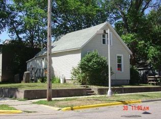 1028 Badger St, La Crosse, WI 54601