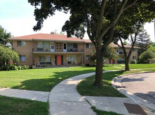 3536 S 77th St APT 1, Greenfield, WI 53220