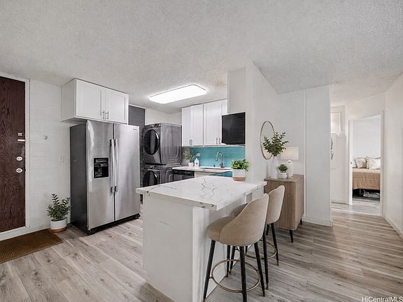 4th image of 95-055 Waikalani Dr APT H107