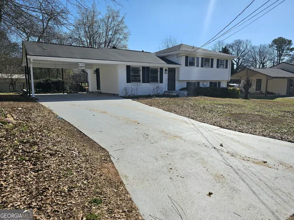 6370 Forest Haven Dr, Riverdale, GA 30274