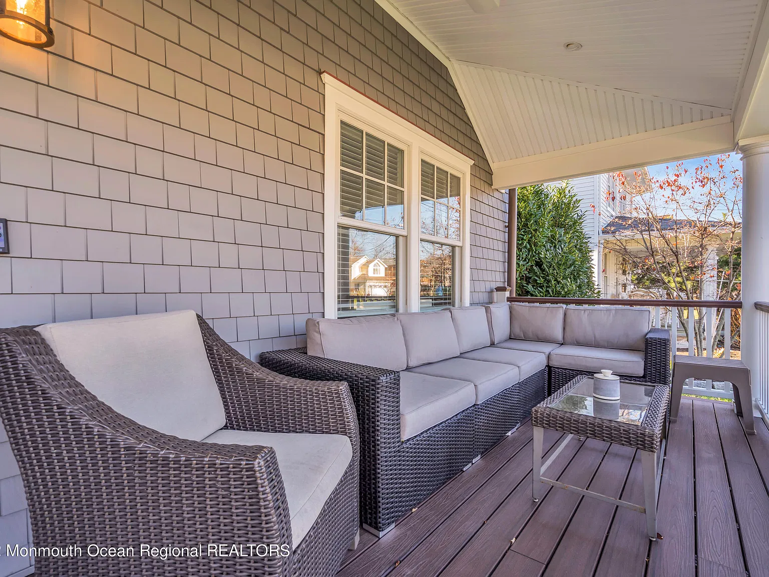 3 bed, 2.5 bath, $9,000 — Photo 3