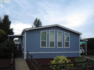 550 Lochaven Ave, Springfield, OR 97477