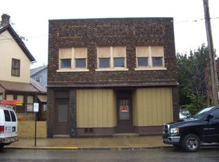 910 Literary Rd, Cleveland, OH 44113