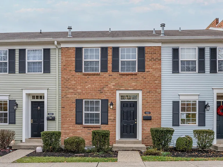 Indian Creek Apartments and Townhomes — Photo 128