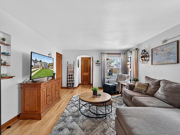 4th image of 2814 LaSalle STREET