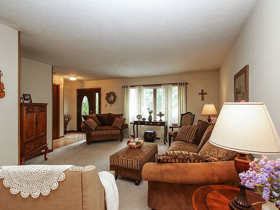 3rd image of 25014 W Homestead Ct