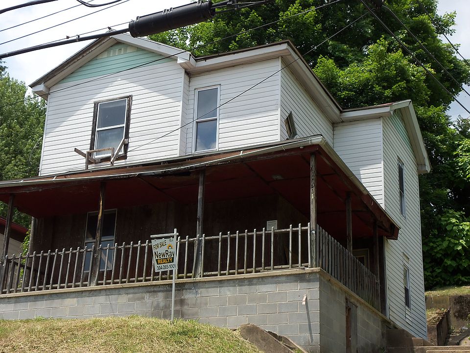1st image of 501 W Washington St