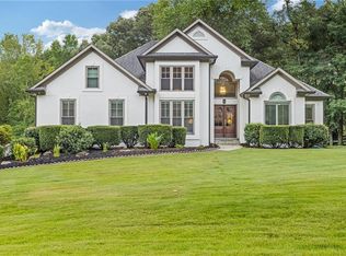 8120 Victoria Ct, Cumming, GA 30040