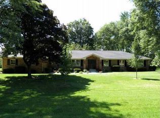 1533 N Ridgewood Dr, Columbus, IN 47203