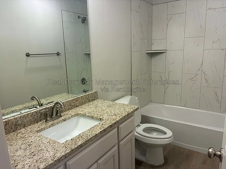 343751 E 870th Rd — Photo 21