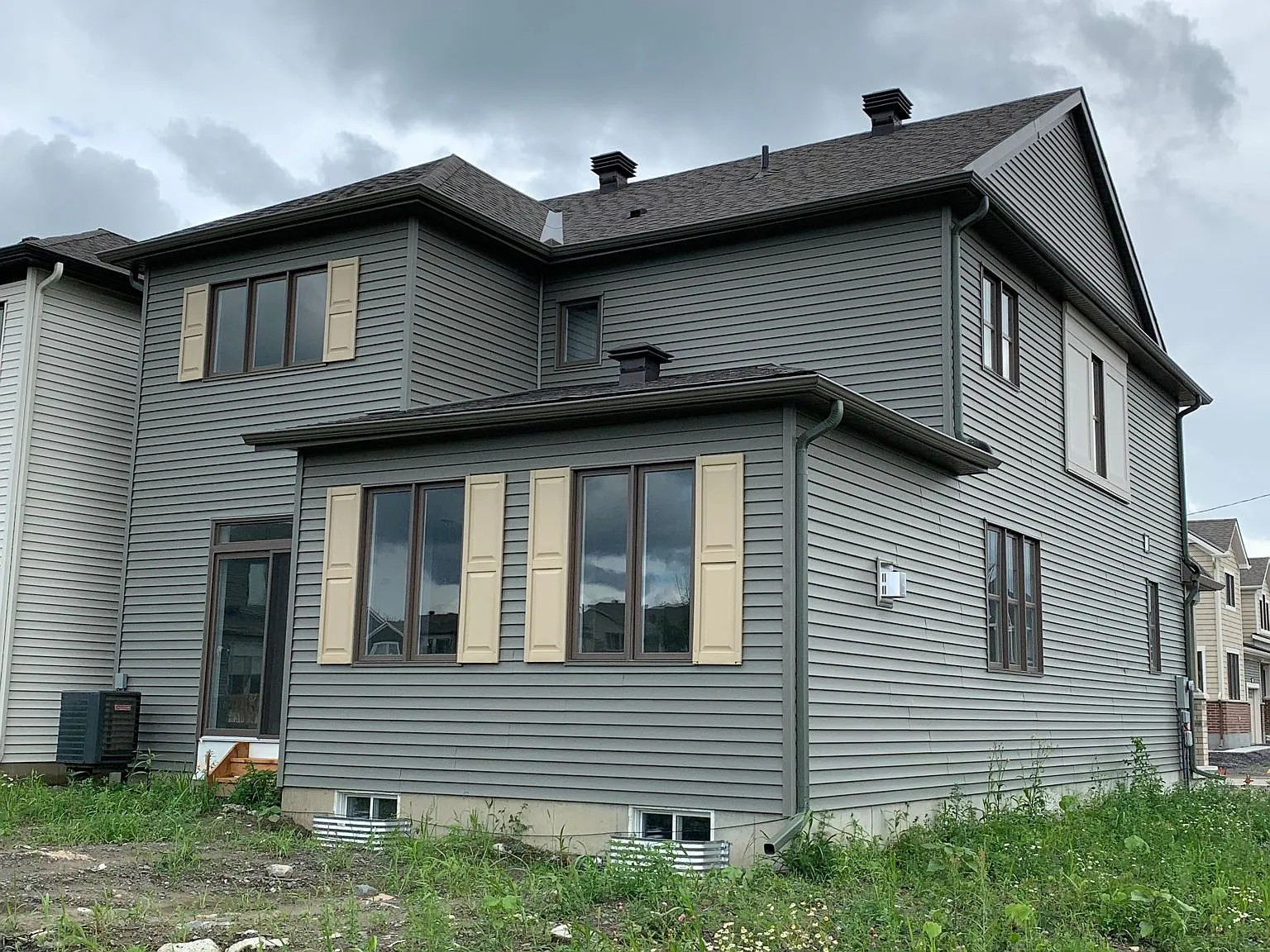 4 bed, $3,000 — Photo 3