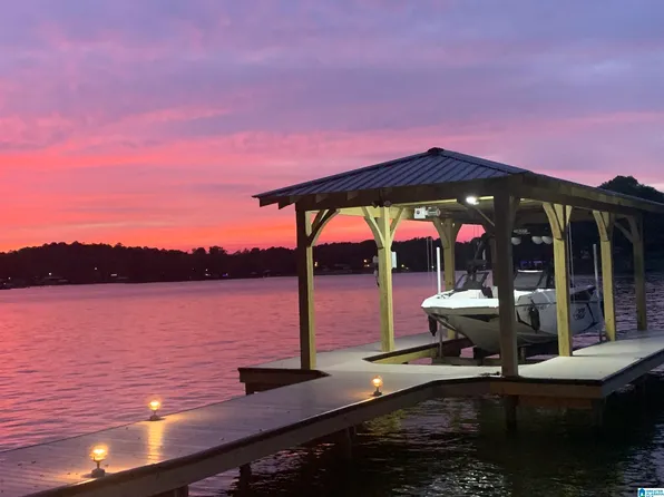 59 Coosa Island Cir, Cropwell, AL 35054