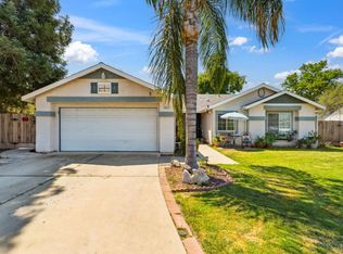 2932 Saginaw Ave, Clovis, CA 93611