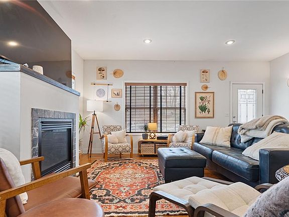 5th image of 4528 Genessee St