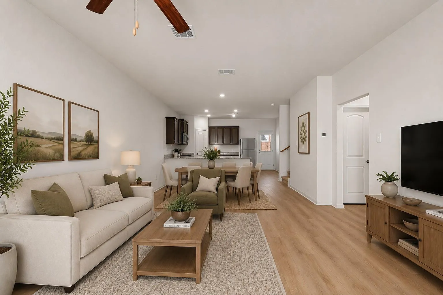 5 bed, 3.5 bath, 2578 sqft, $2,100 — Photo 4